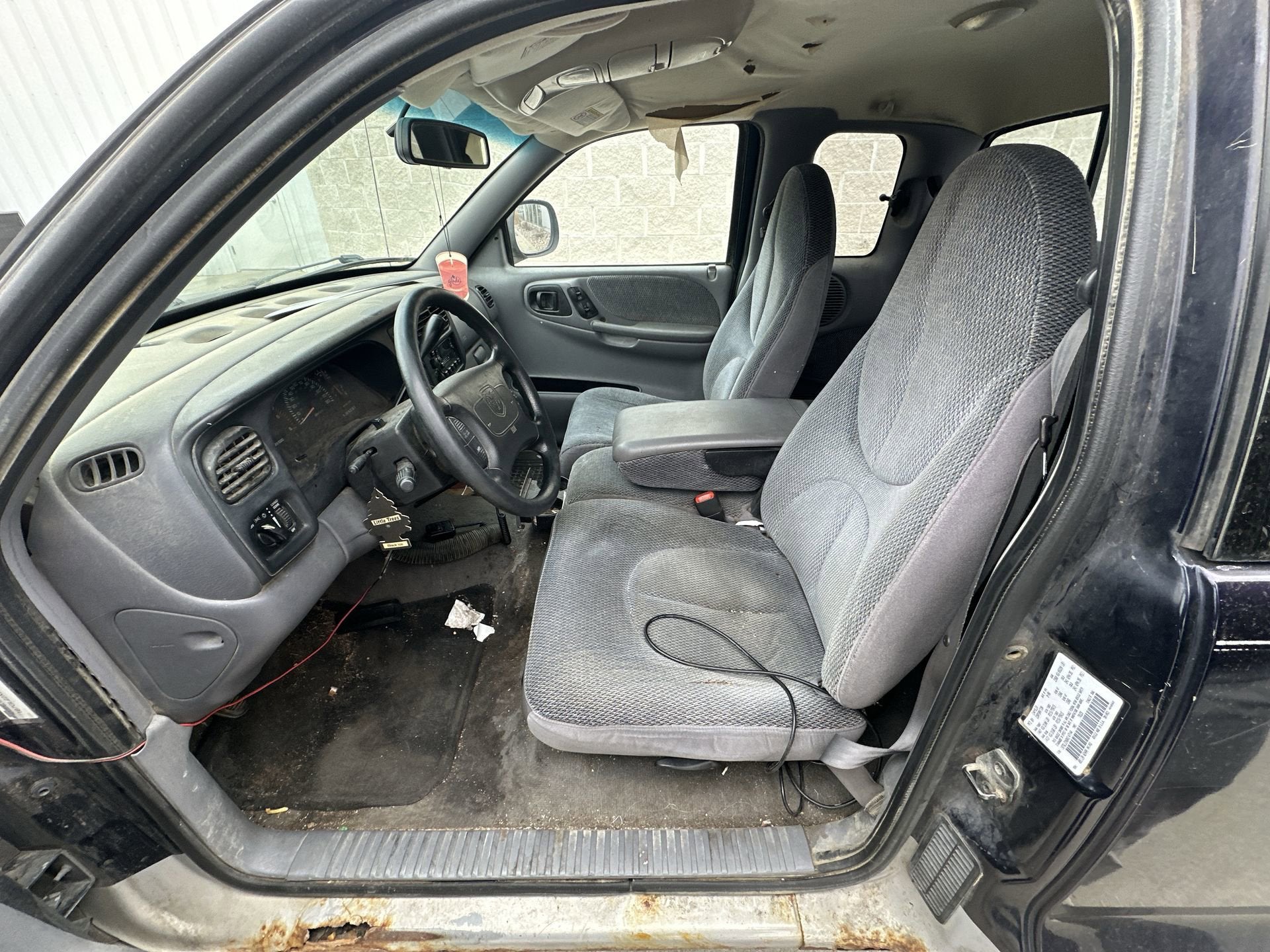 1999 Dodge Dakota SLT