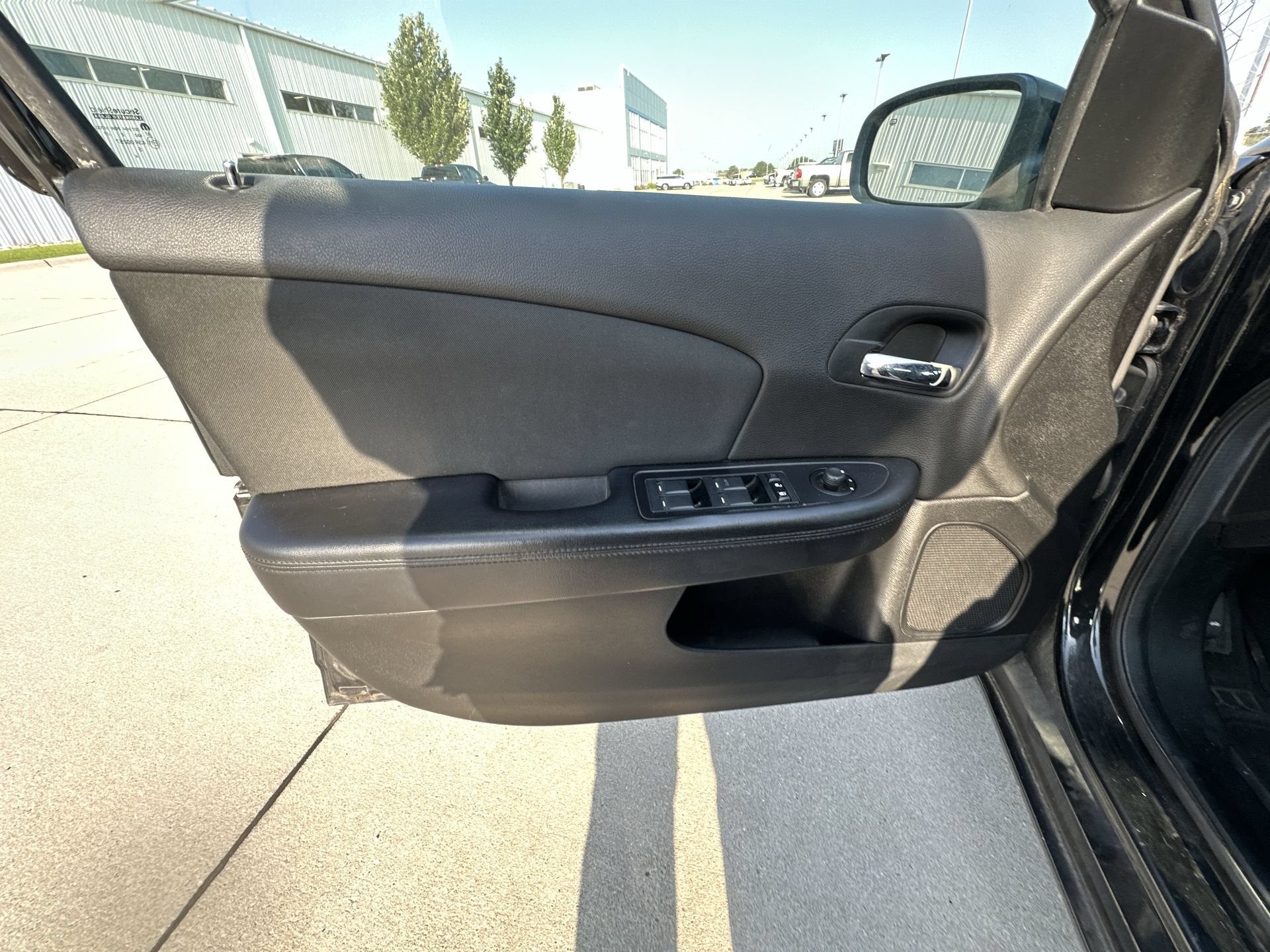 2012 Chrysler 200 LX