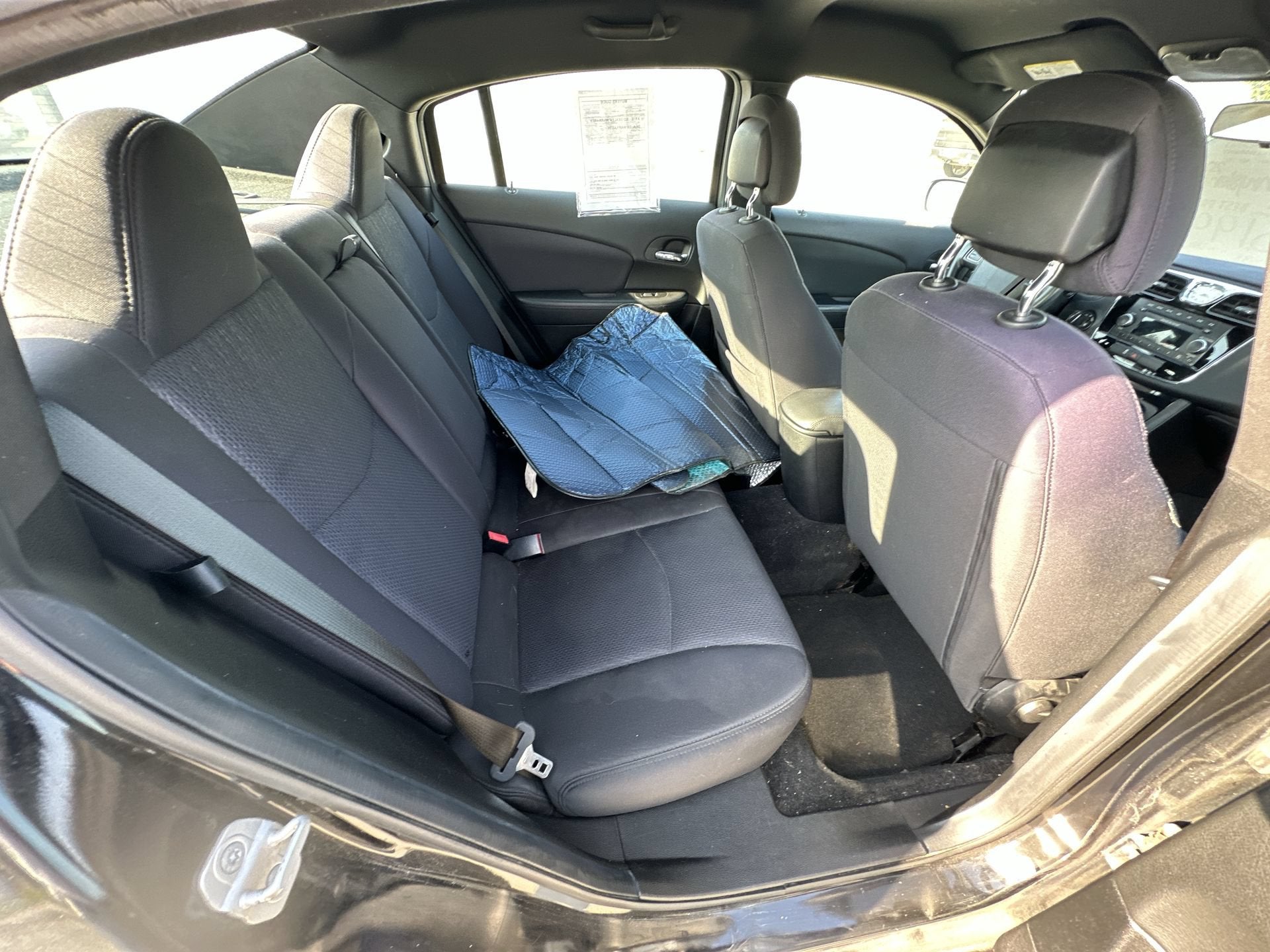 2012 Chrysler 200 LX