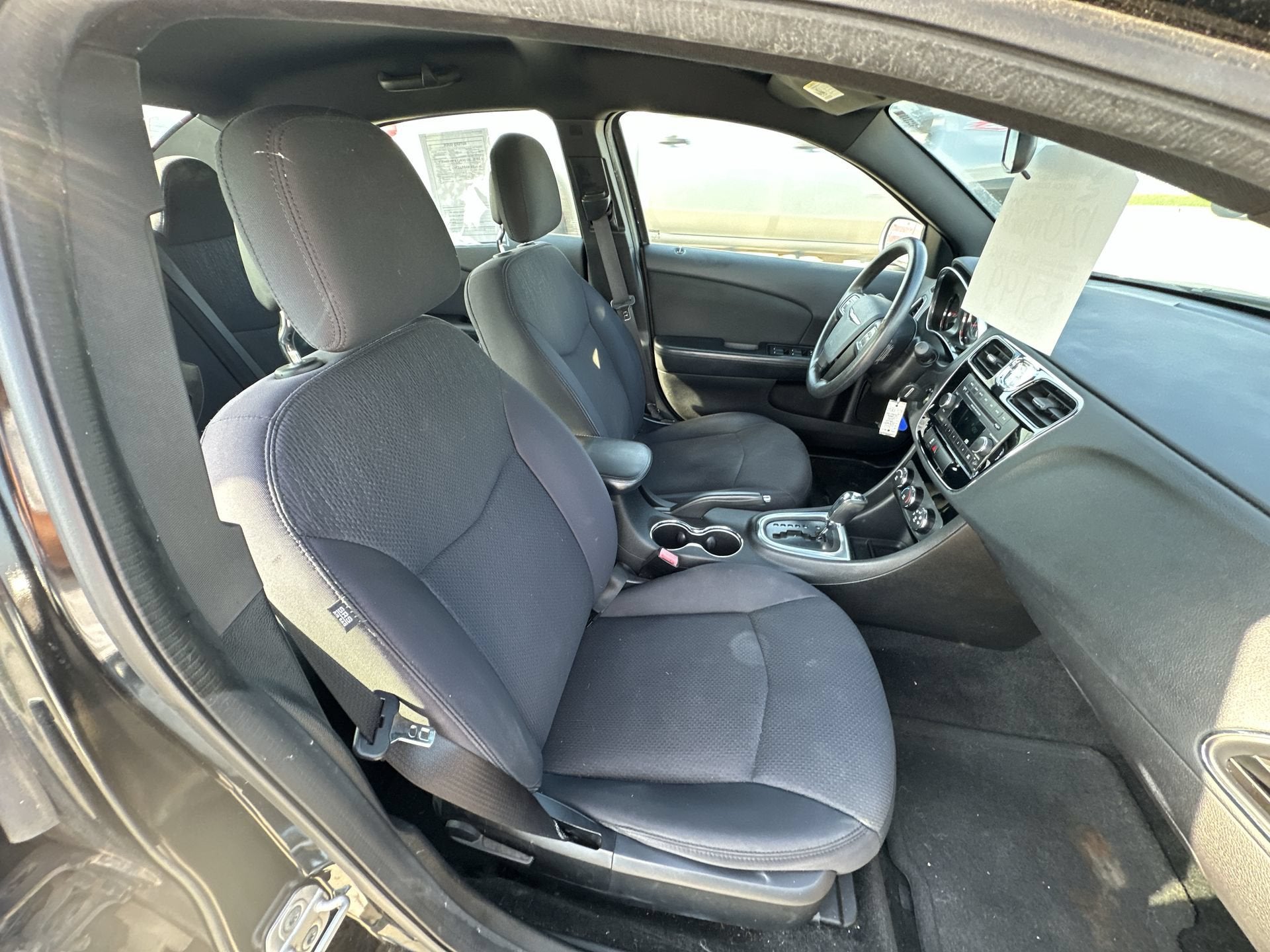 2012 Chrysler 200 LX