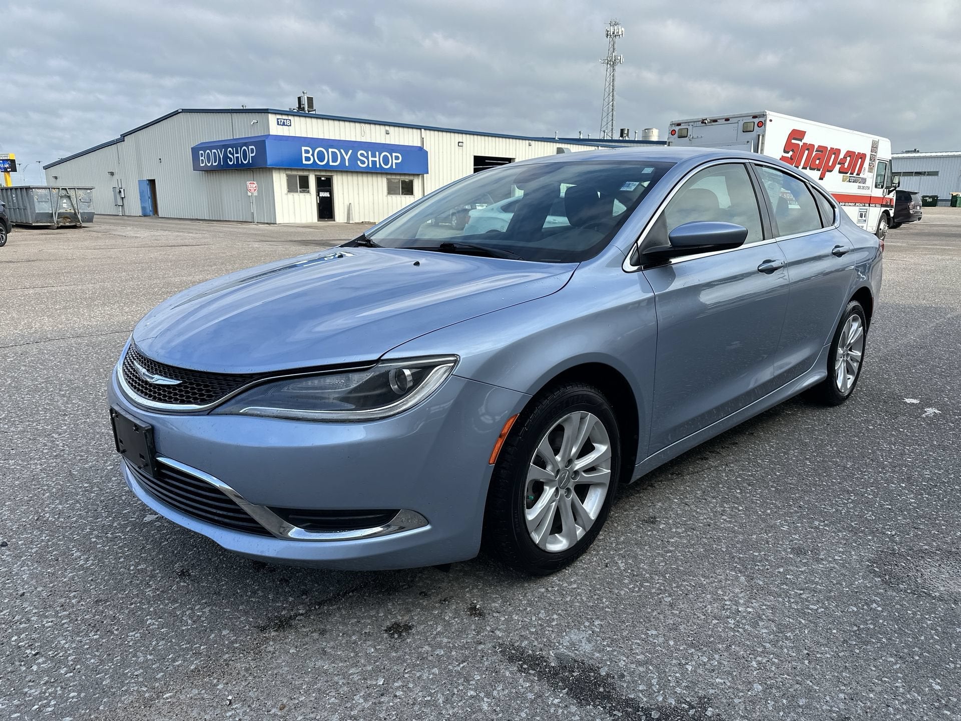 2015 Chrysler 200 Limited