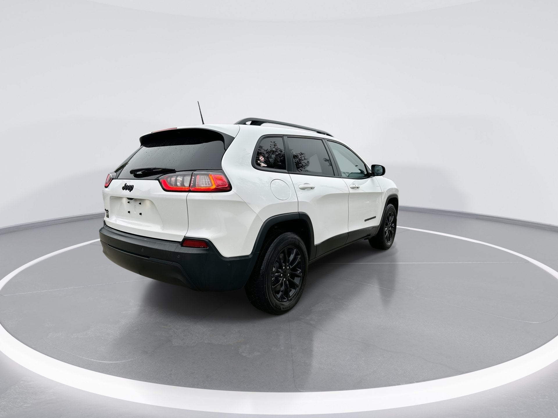2023 Jeep Cherokee Altitude Lux 4x4