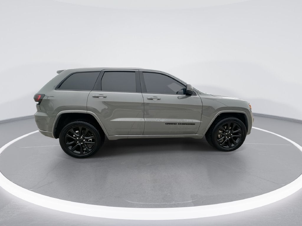 2021 Jeep Grand Cherokee Laredo X 4x4