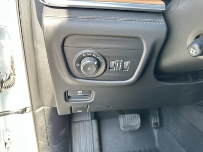 2025 Jeep Grand Cherokee Summit Reserve 4x4