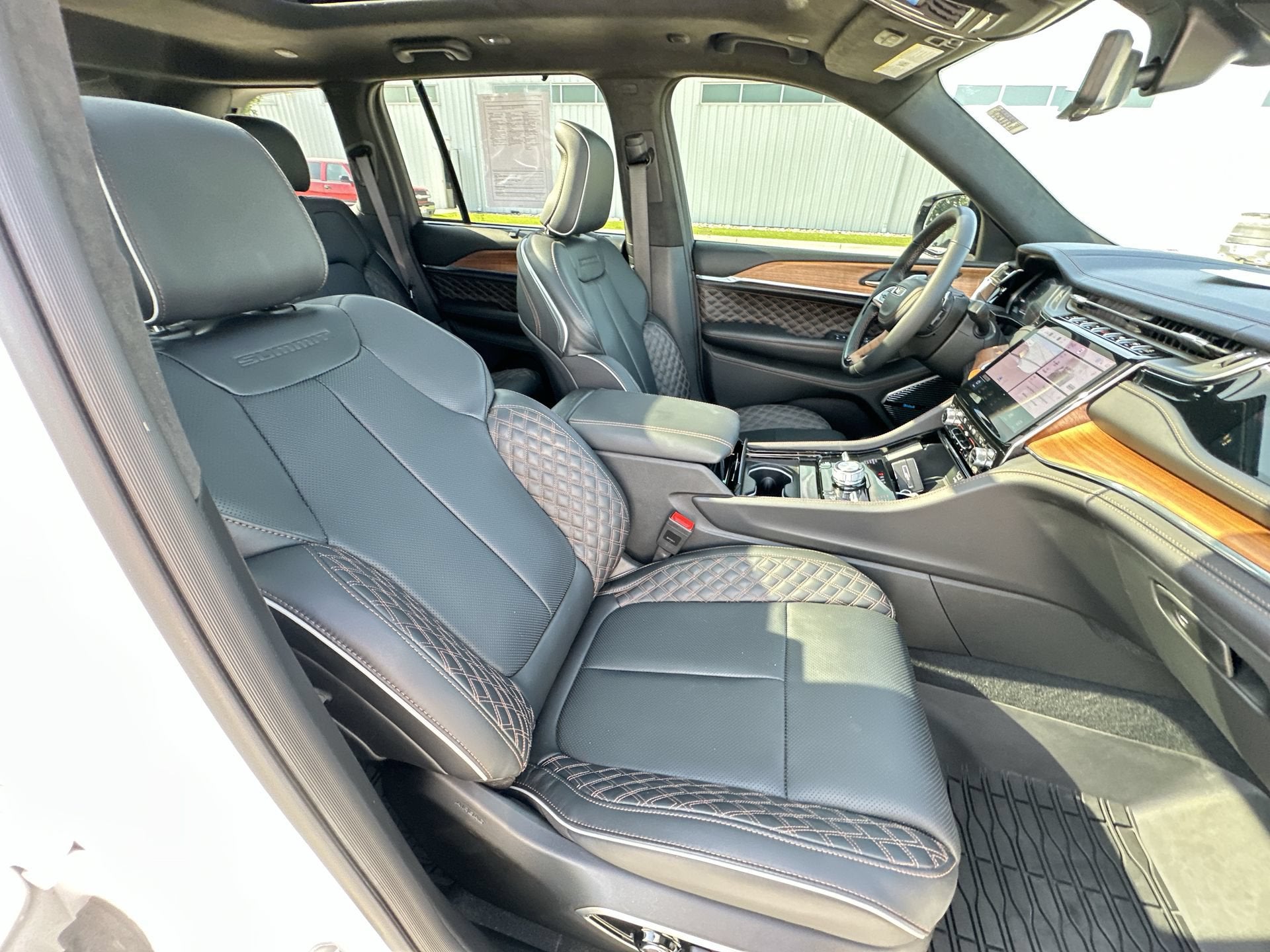 2025 Jeep Grand Cherokee Summit Reserve 4x4