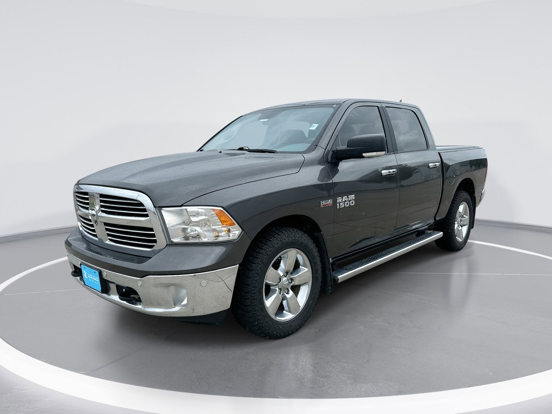 2018 RAM 1500 Big Horn 4x4 Crew Cab 5'7's photo