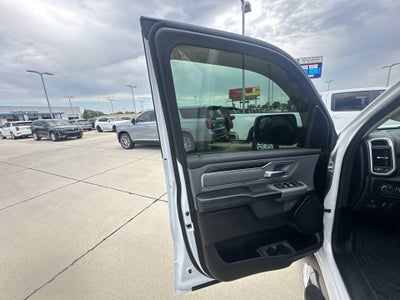 2019 RAM 1500 Big Horn/Lone Star Crew Cab 4x4 5'7" Box