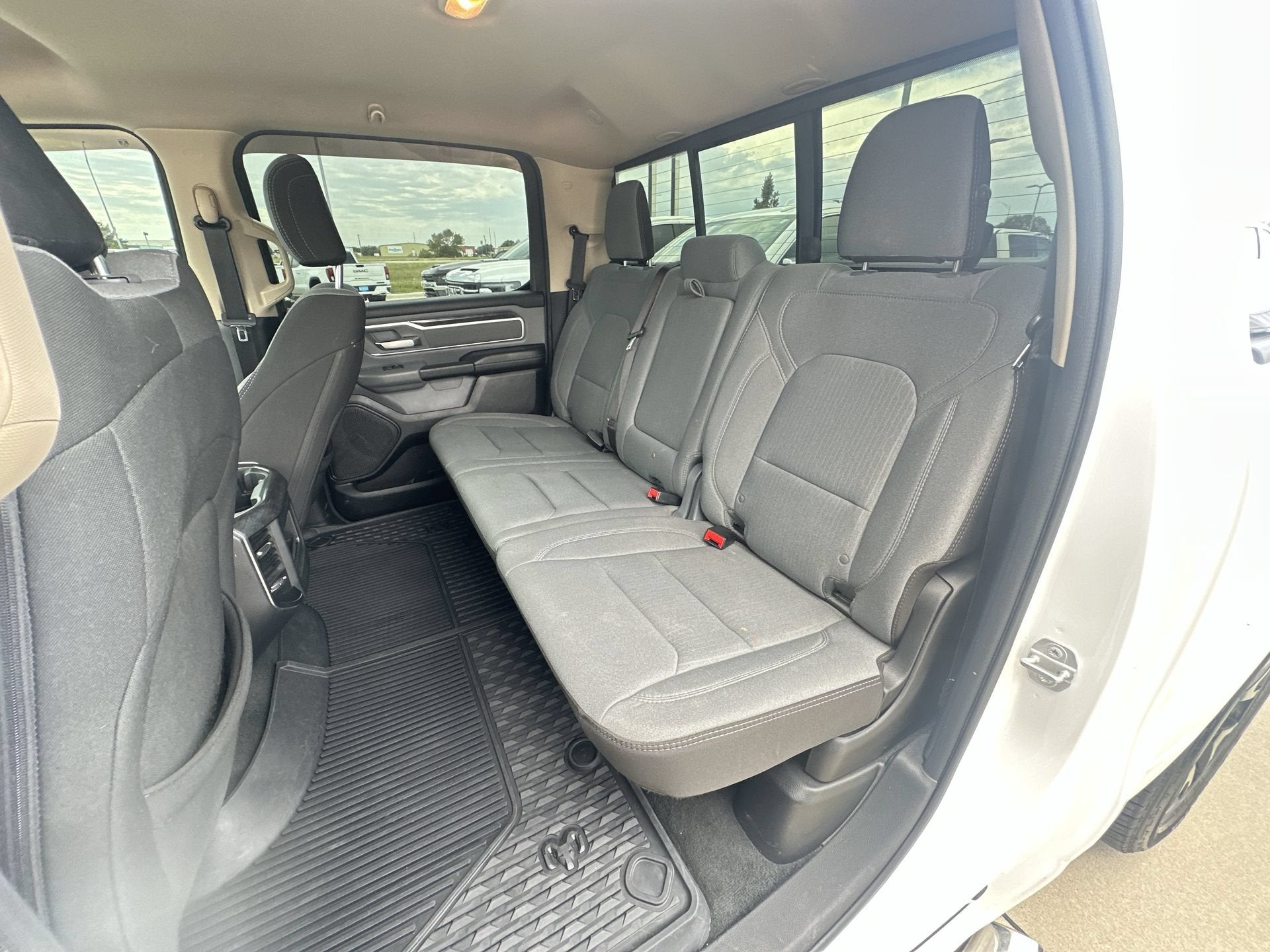 2019 RAM 1500 Big Horn/Lone Star Crew Cab 4x4 5'7" Box