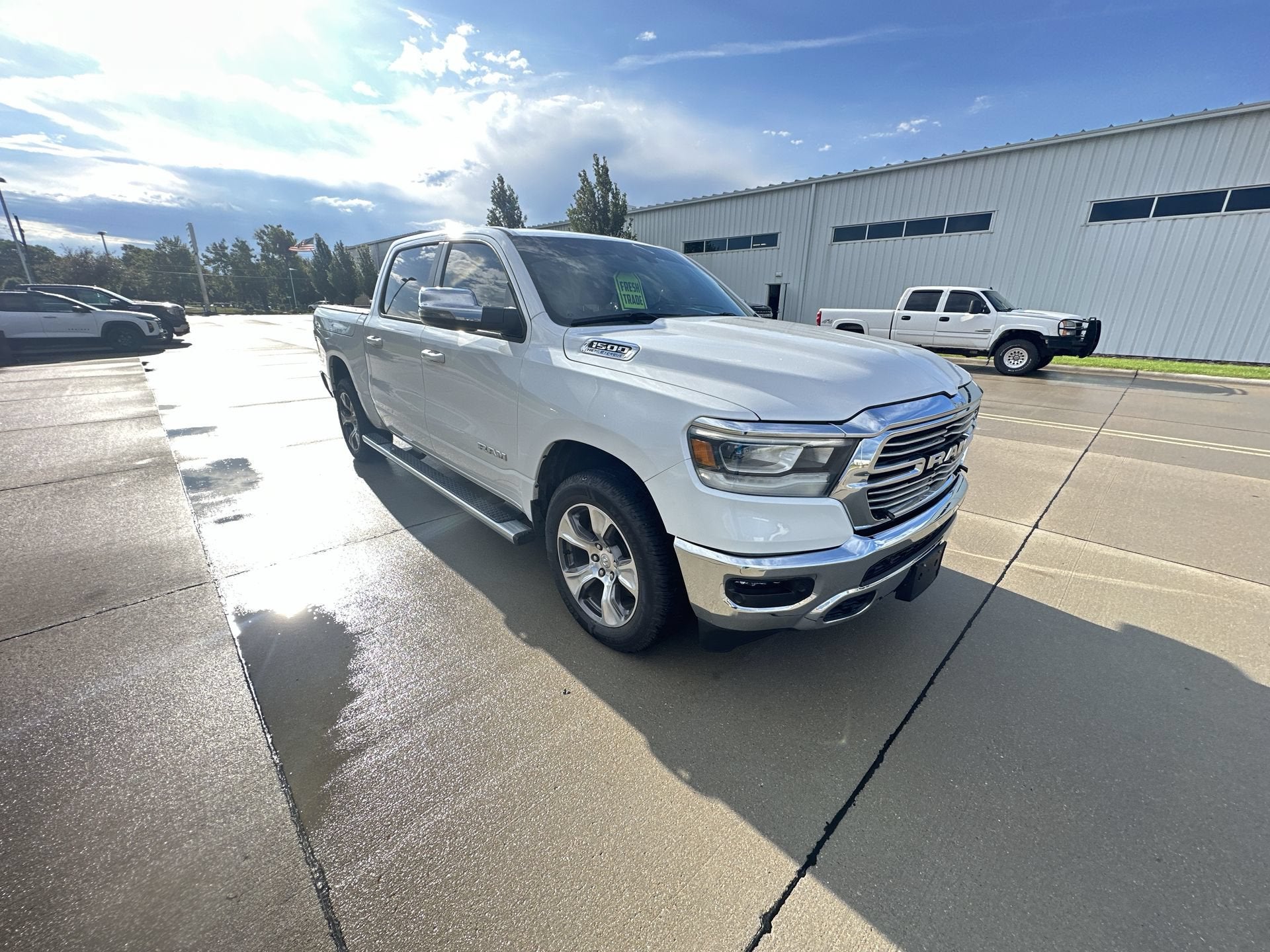 2023 RAM 1500 Laramie Crew Cab 4x4 5'7" Box
