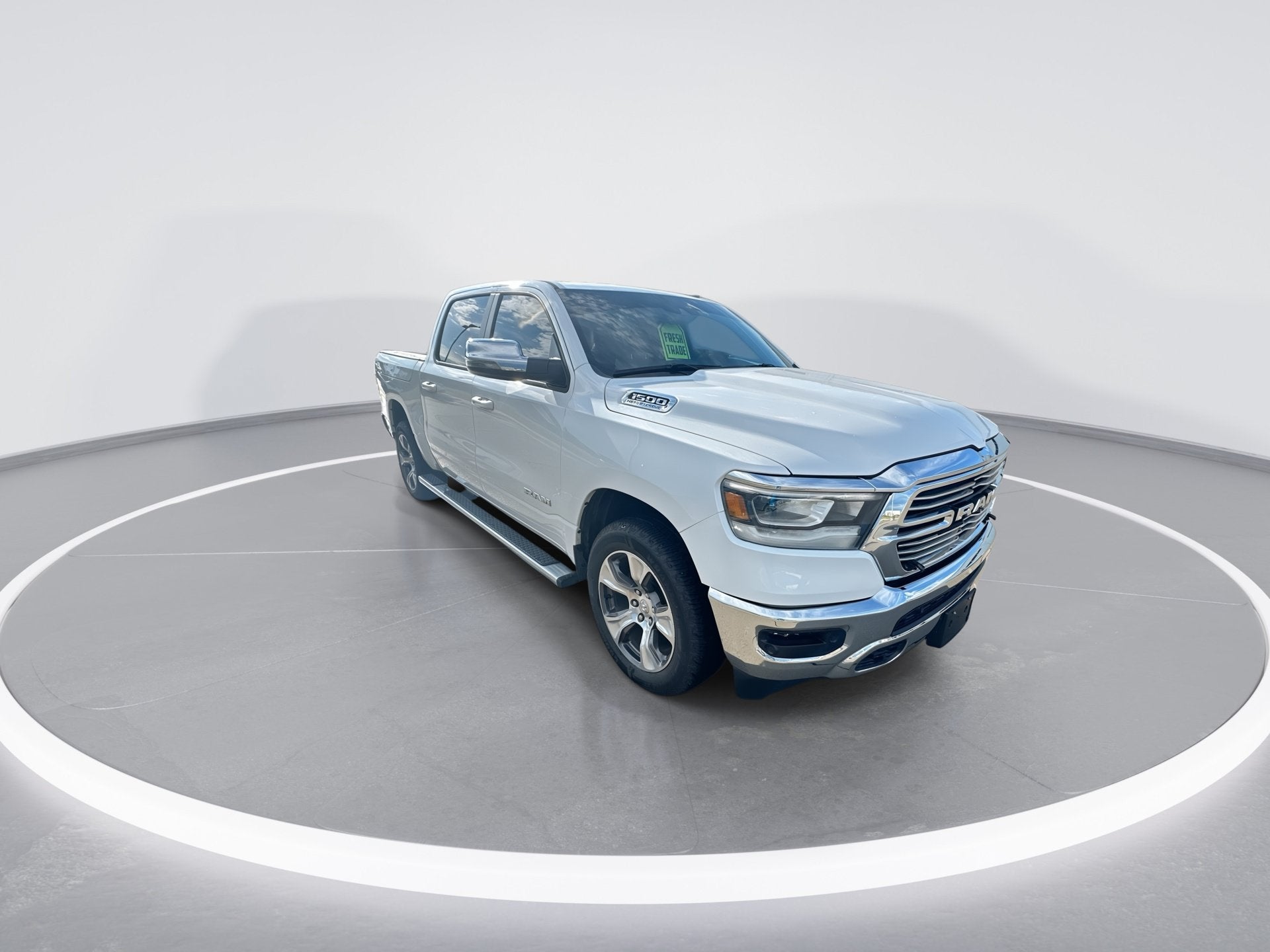 2023 RAM 1500 Laramie Crew Cab 4x4 5'7" Box
