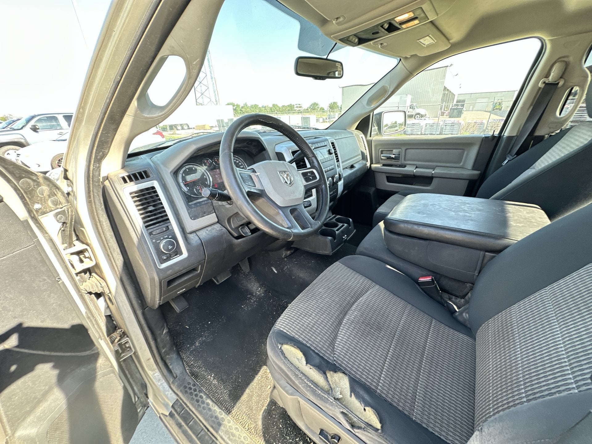 2010 Dodge Ram 1500 SLT/Sport/TRX