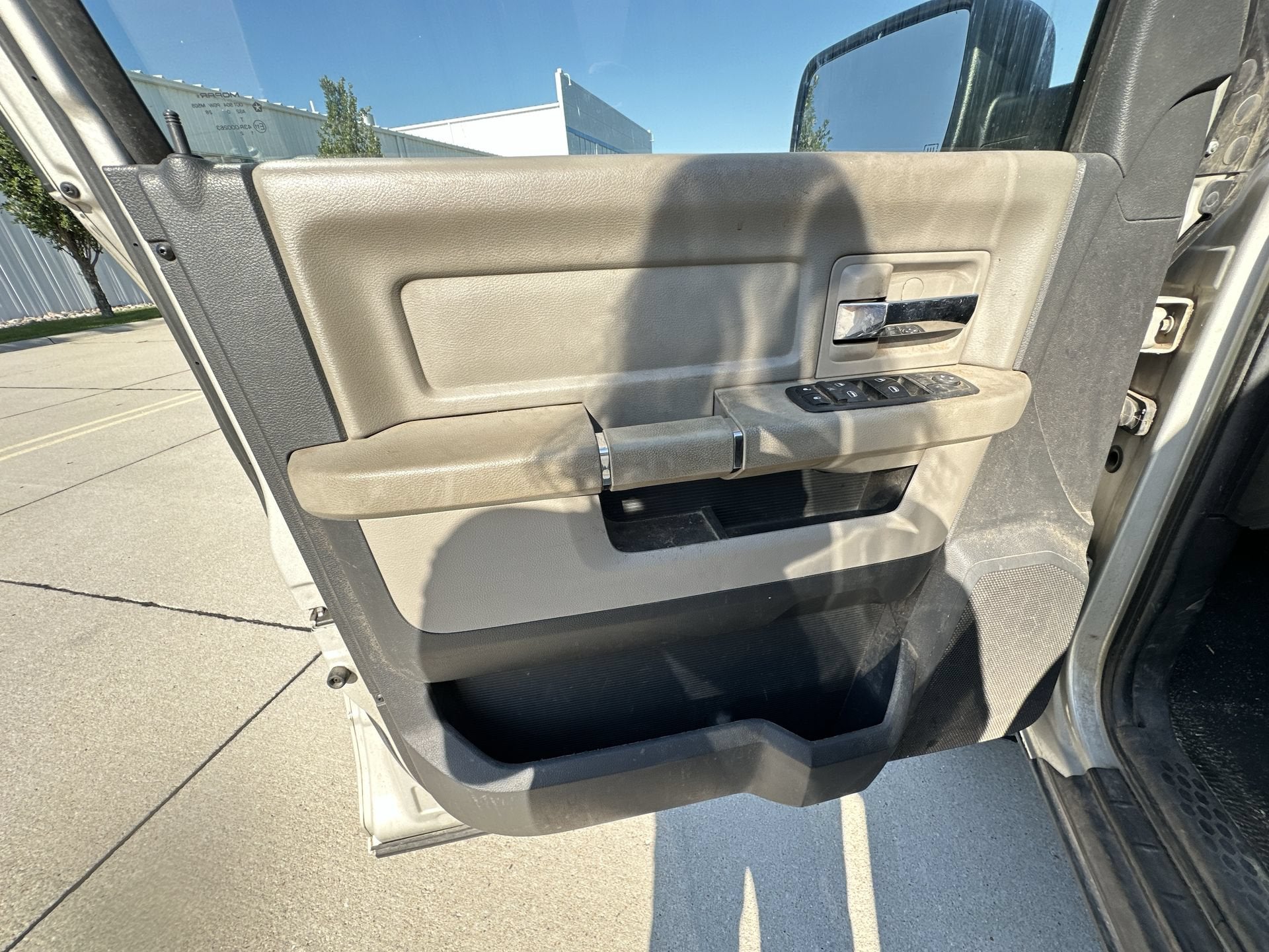 2010 Dodge Ram 1500 SLT/Sport/TRX