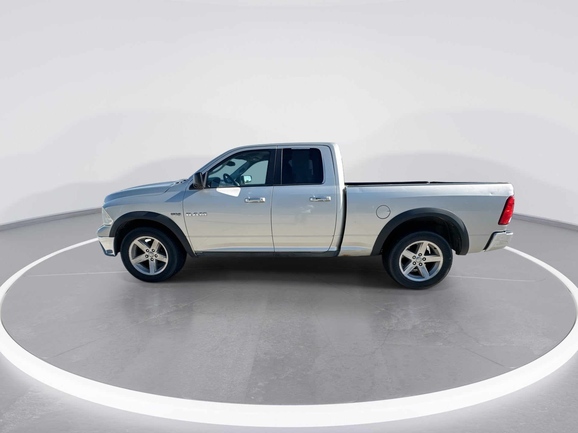 2010 Dodge Ram 1500 SLT/Sport/TRX