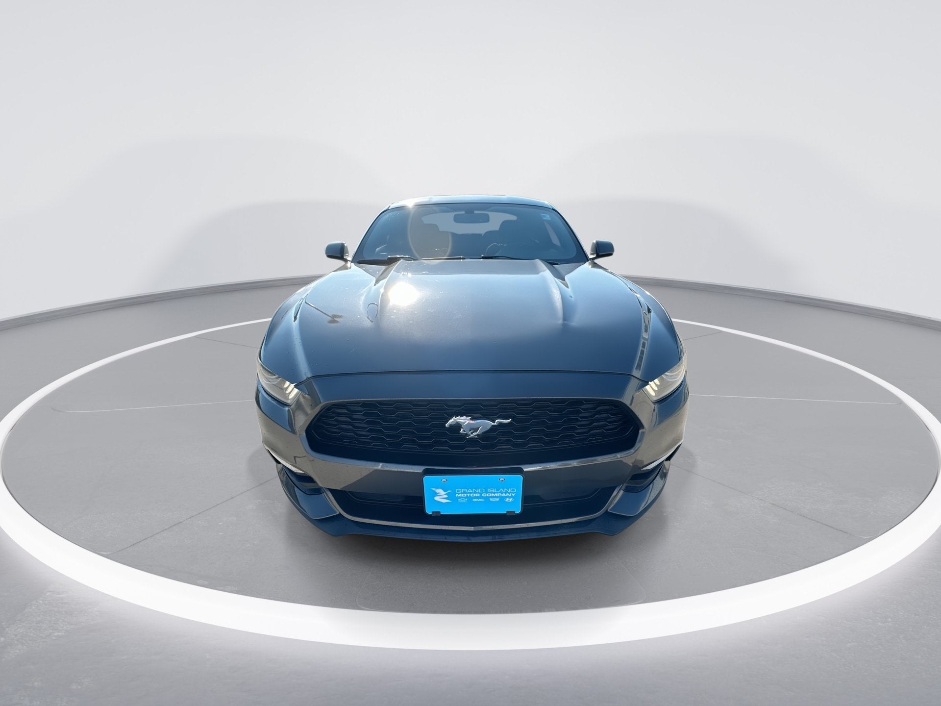 2016 Ford Mustang V6