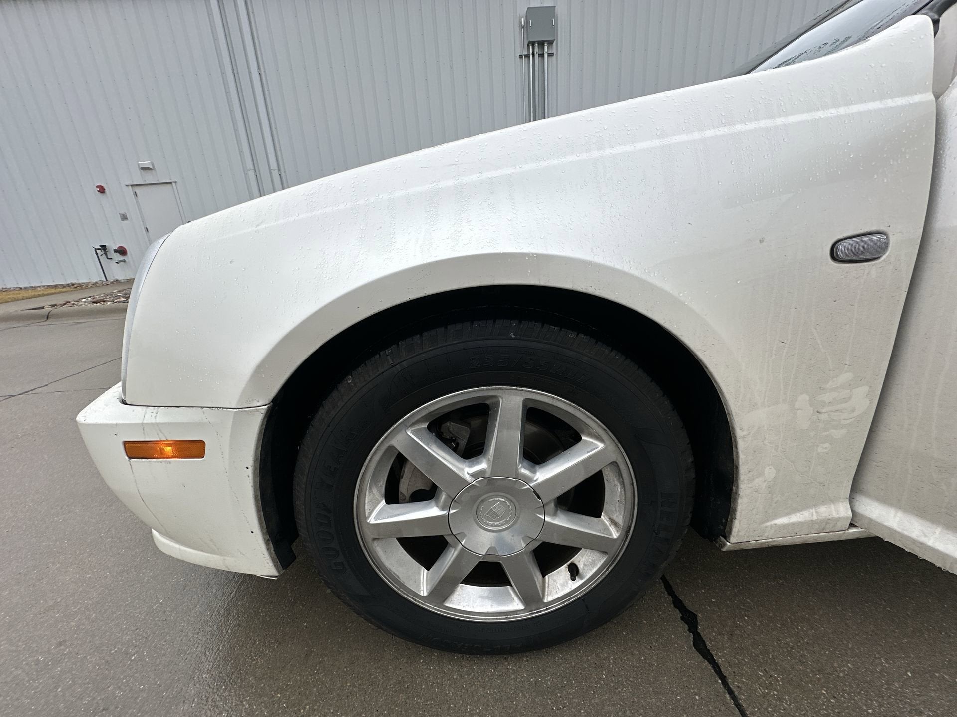 2005 Cadillac STS Base