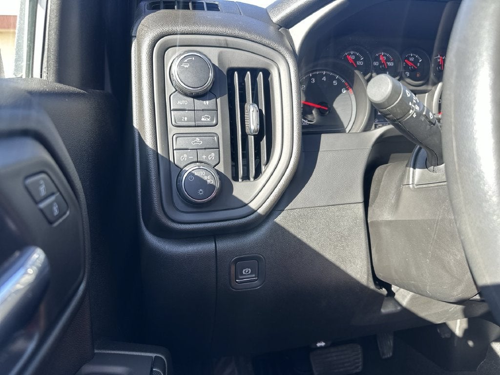 2020 Chevrolet Silverado 1500 Custom
