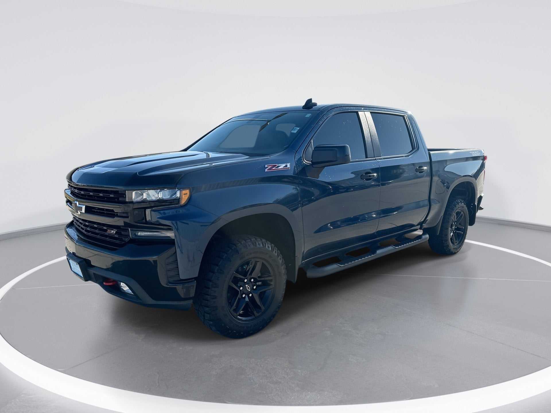 2019 Chevrolet Silverado 1500 LT Trail Boss 4X4 Crew Cab Short Box's photo