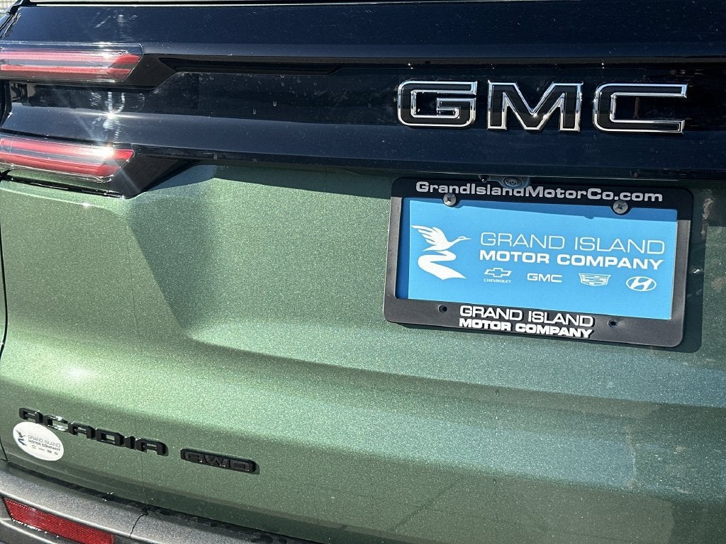 2027 GMC Acadia Elevation
