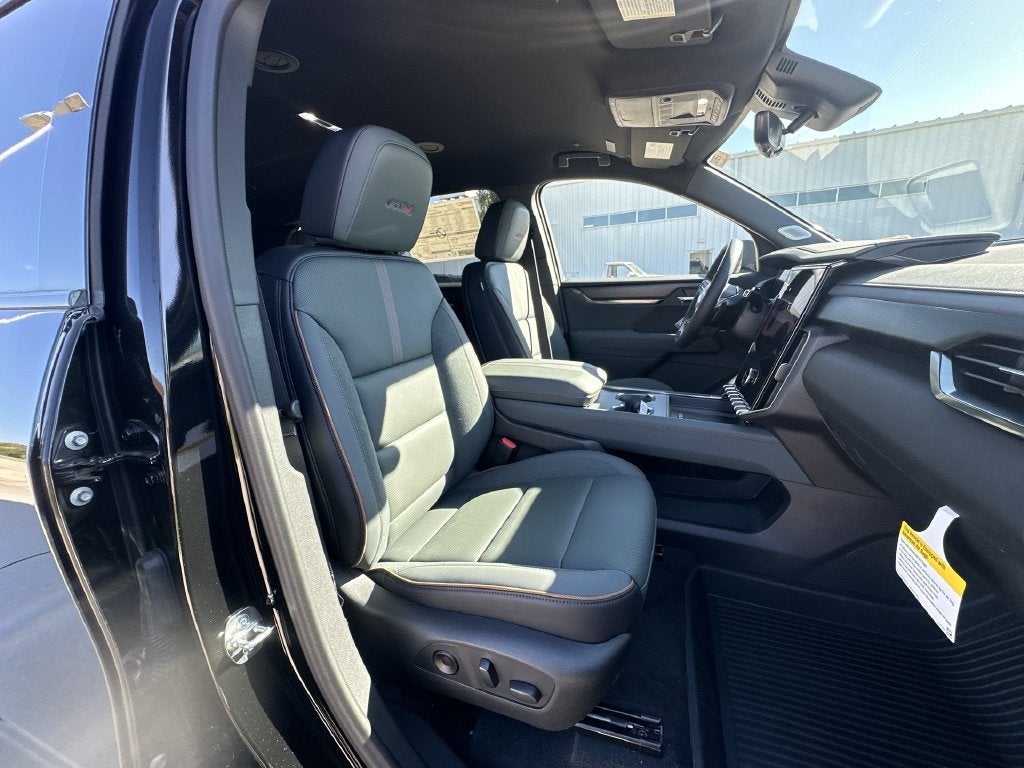 2027 GMC Acadia AT4