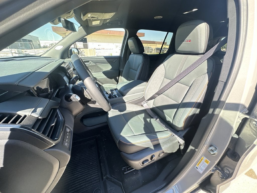 2027 GMC Acadia AT4