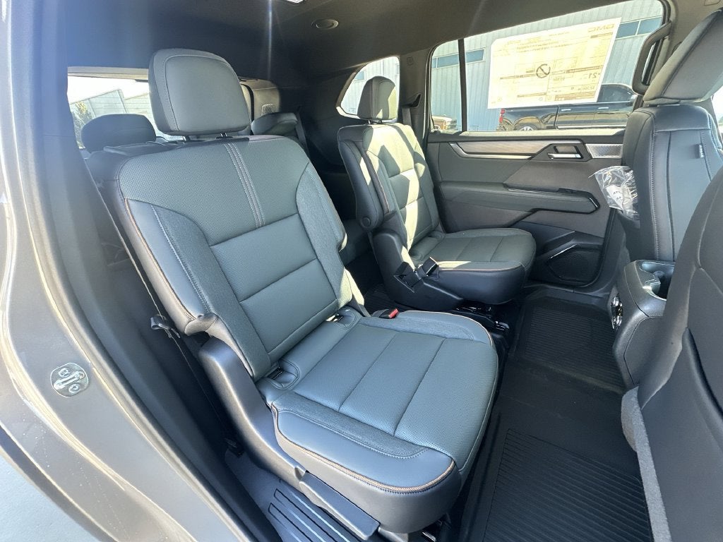 2027 GMC Acadia AT4