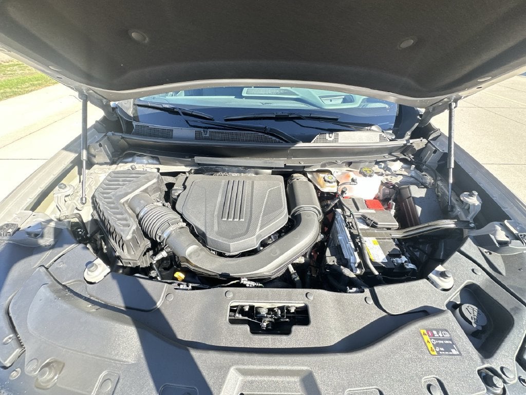 2027 GMC Acadia AT4