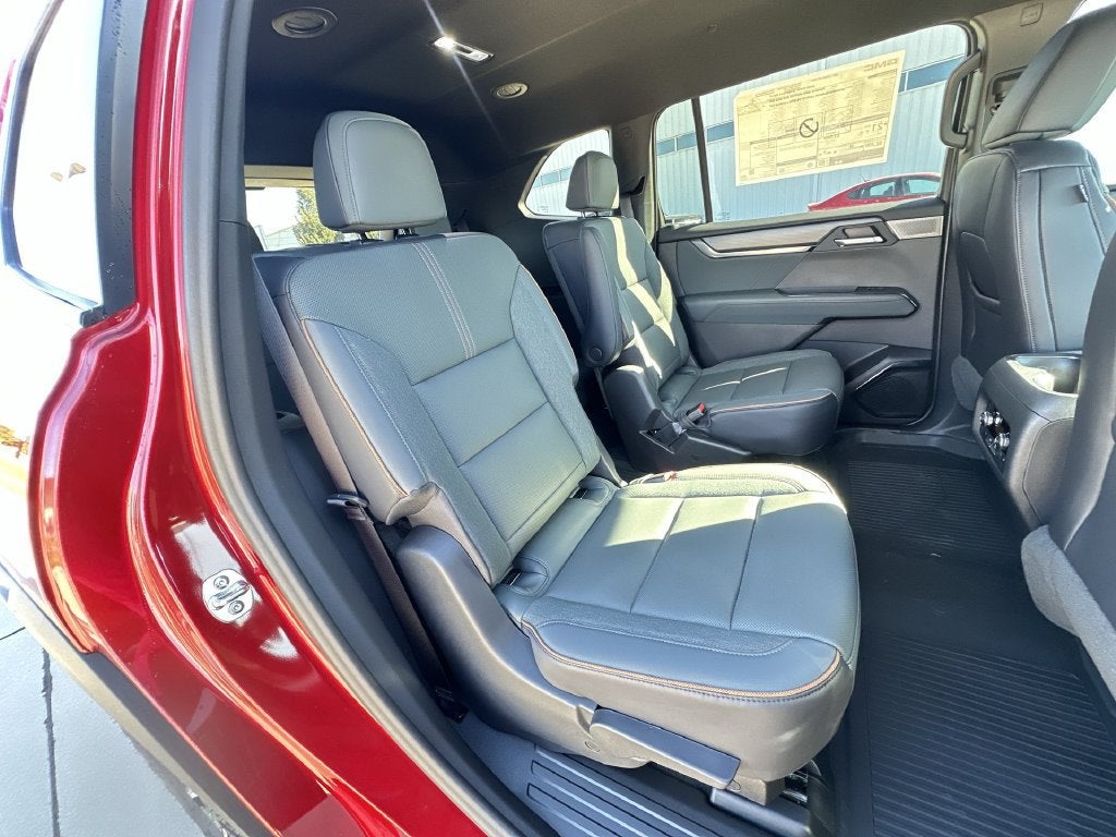 2027 GMC Acadia AT4