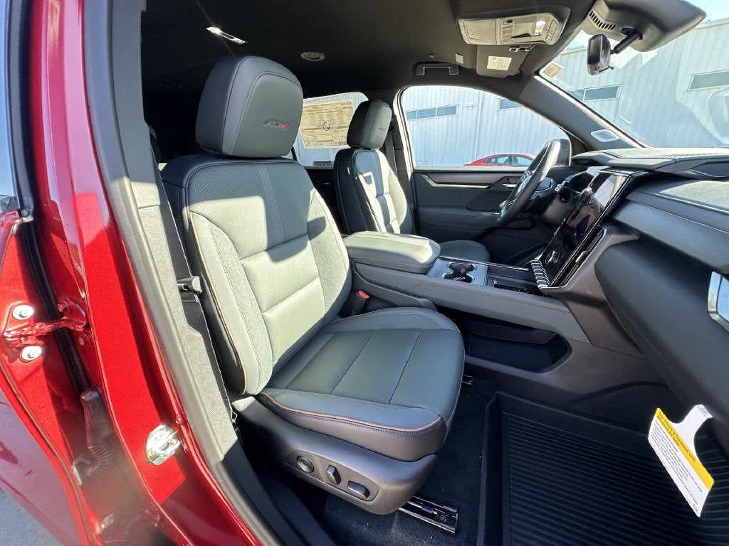 2027 GMC Acadia AT4