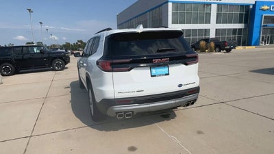 2025 GMC Acadia Elevation