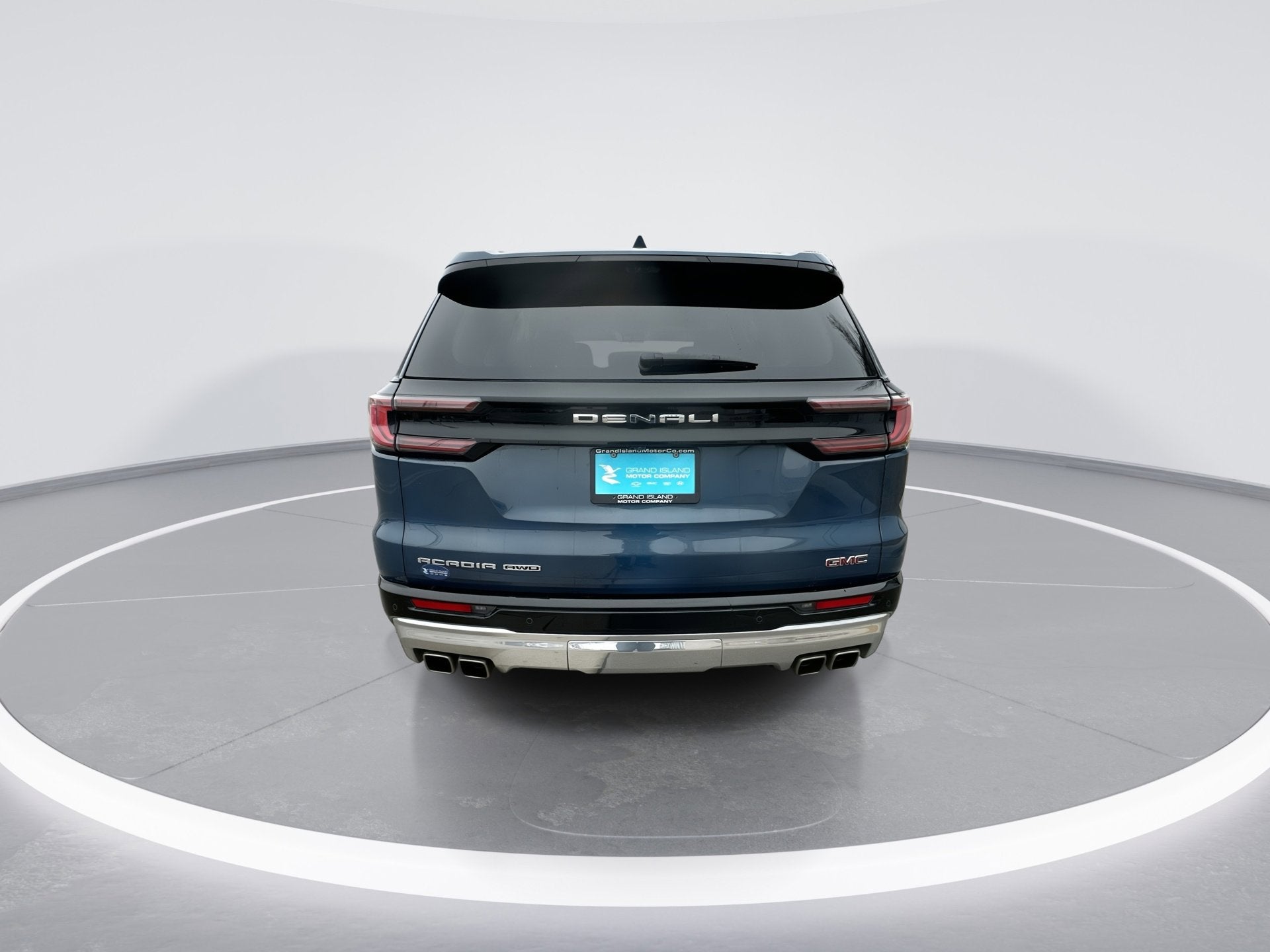 2024 GMC Acadia Denali