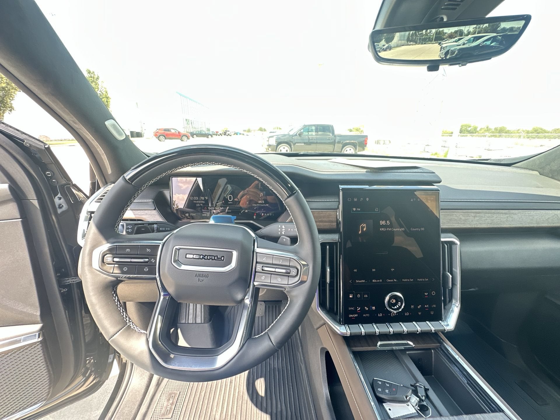 2026 GMC Acadia Denali Ultimate