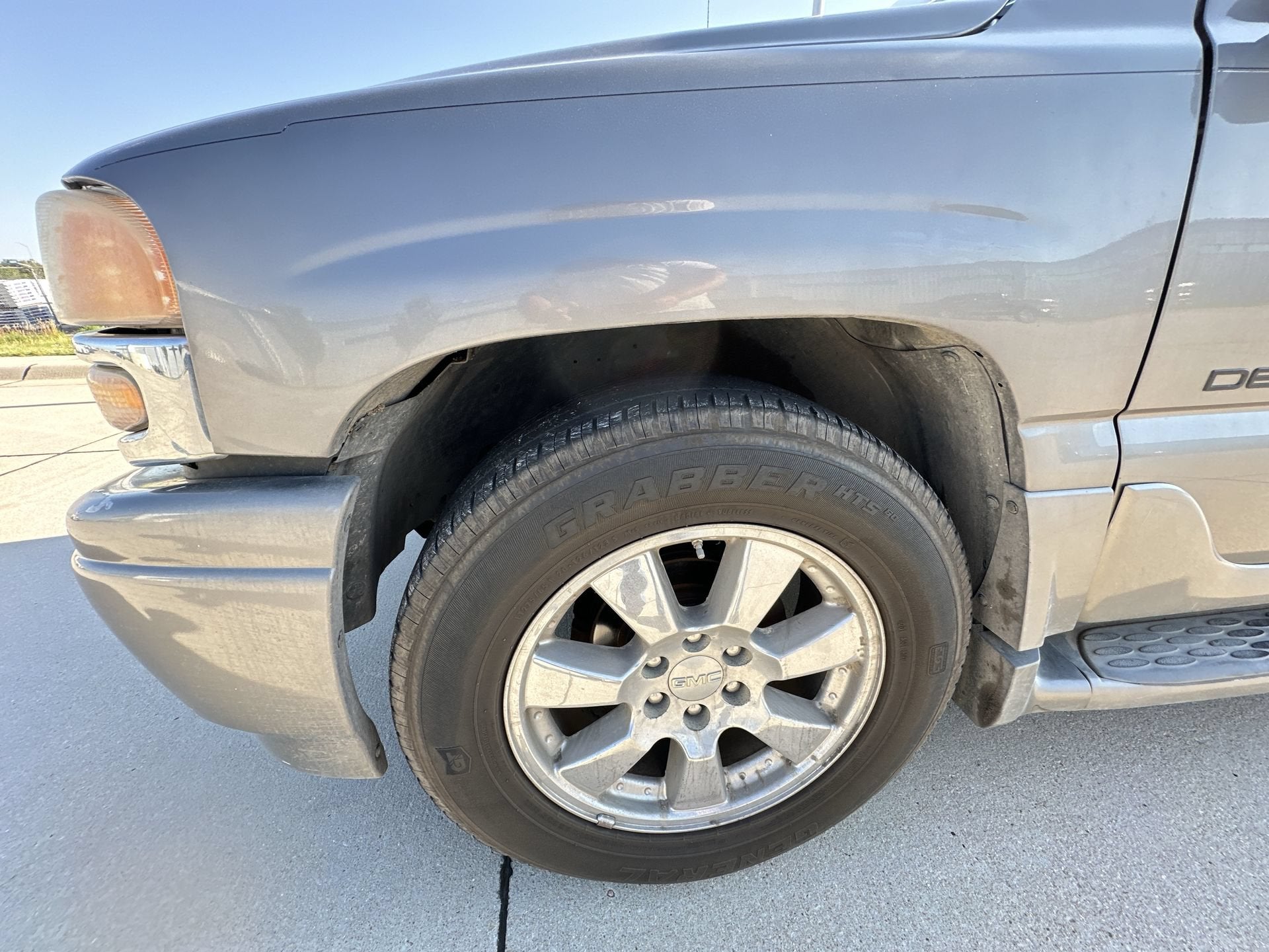 2005 GMC Yukon XL Denali