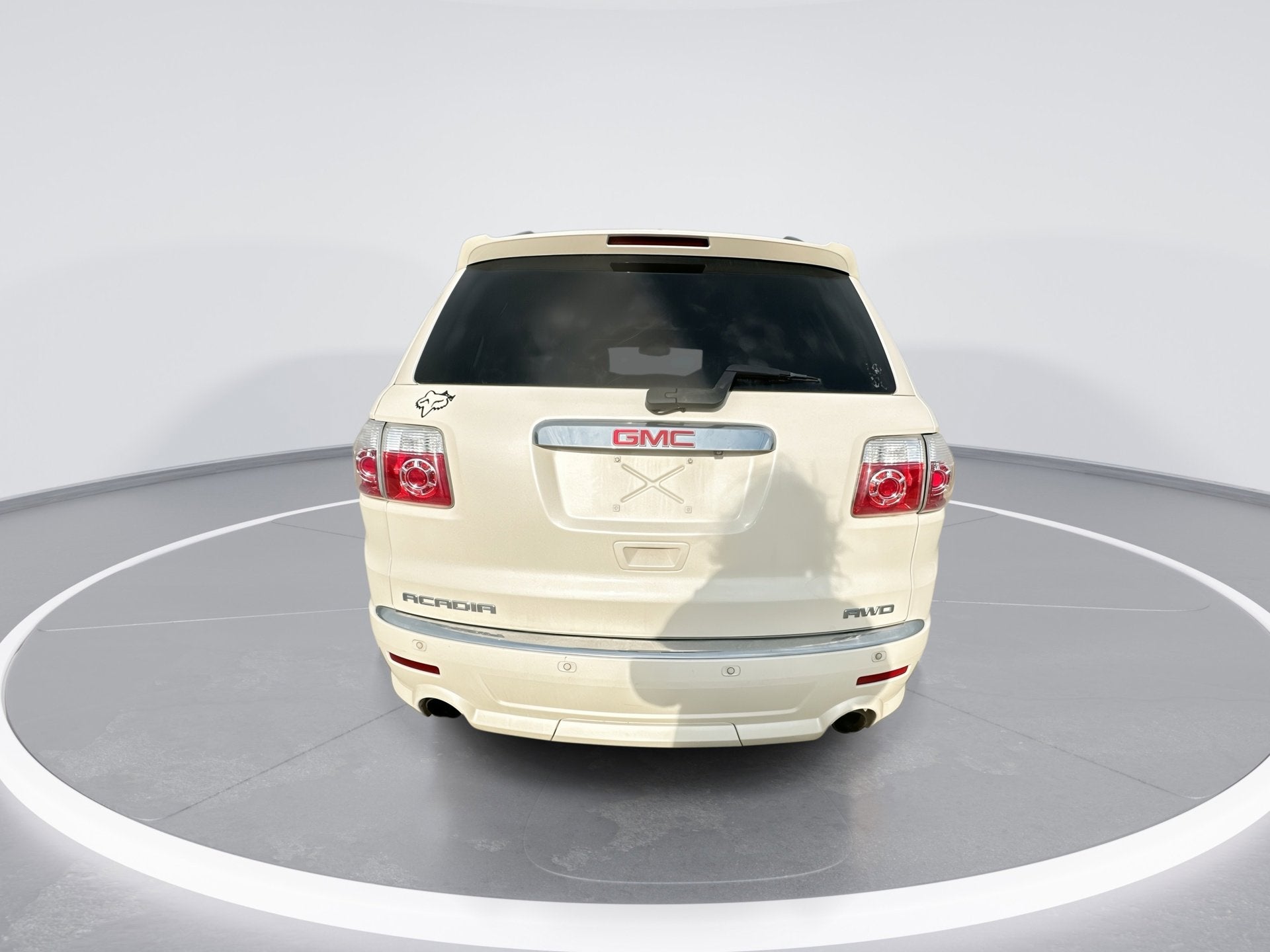 2011 GMC Acadia Denali