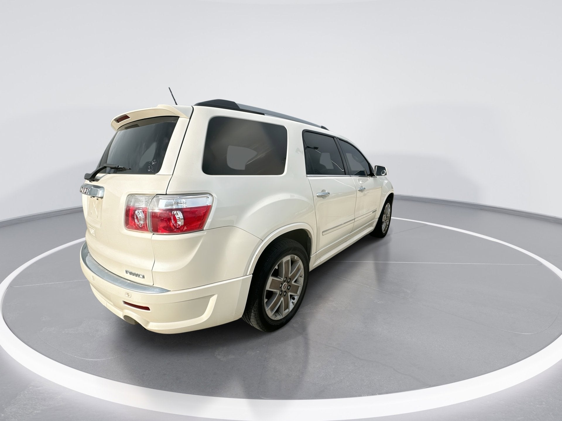 2011 GMC Acadia Denali