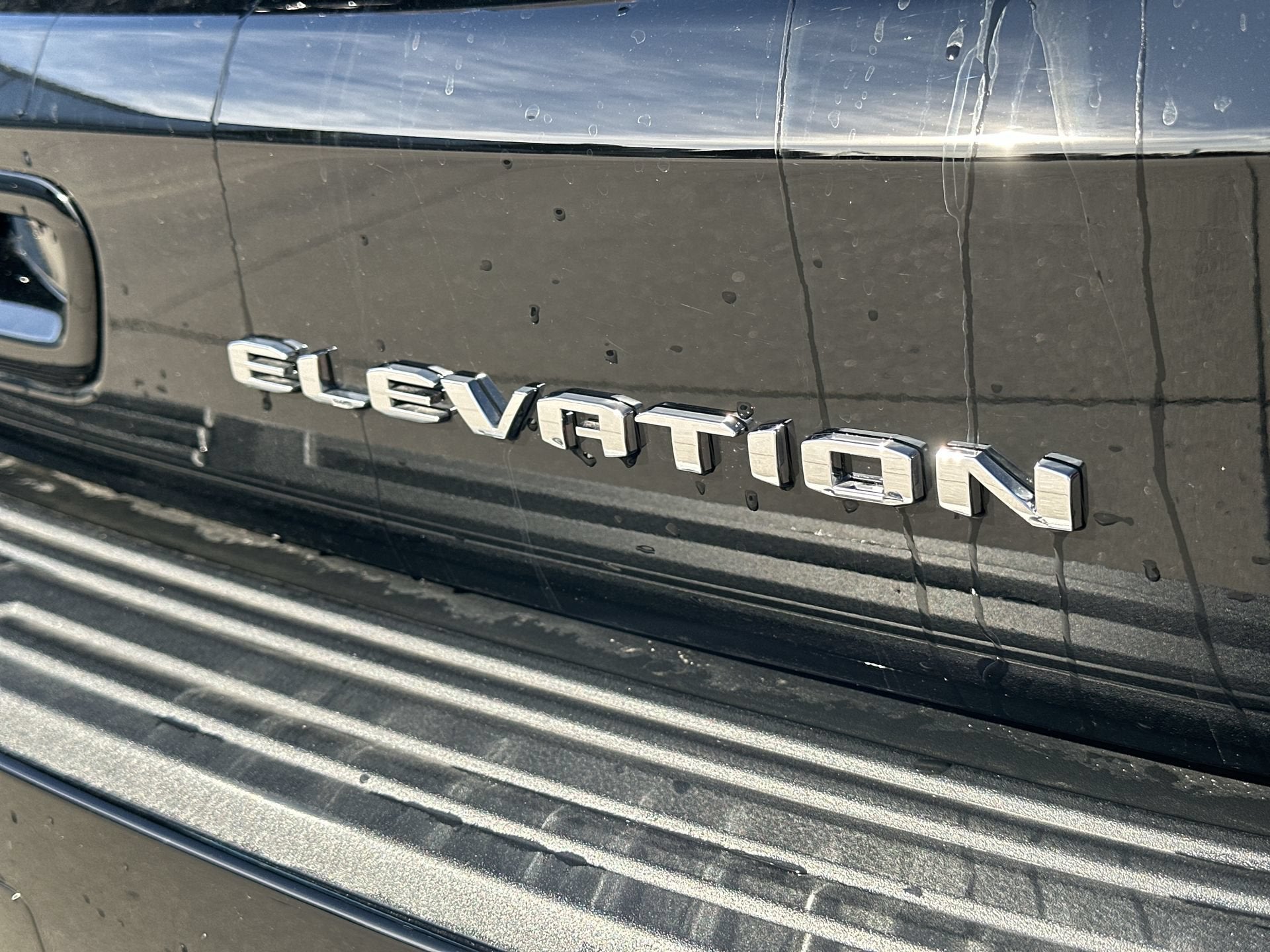 2026 GMC Yukon Elevation
