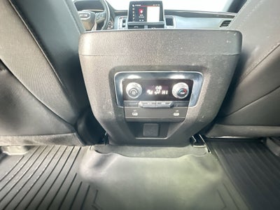 2024 GMC Yukon XL SLE