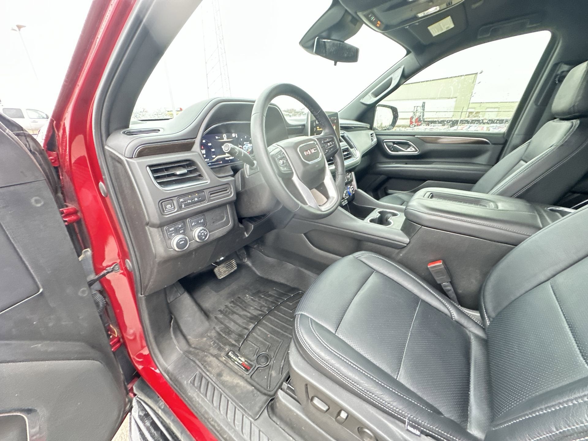 2023 GMC Yukon XL SLE