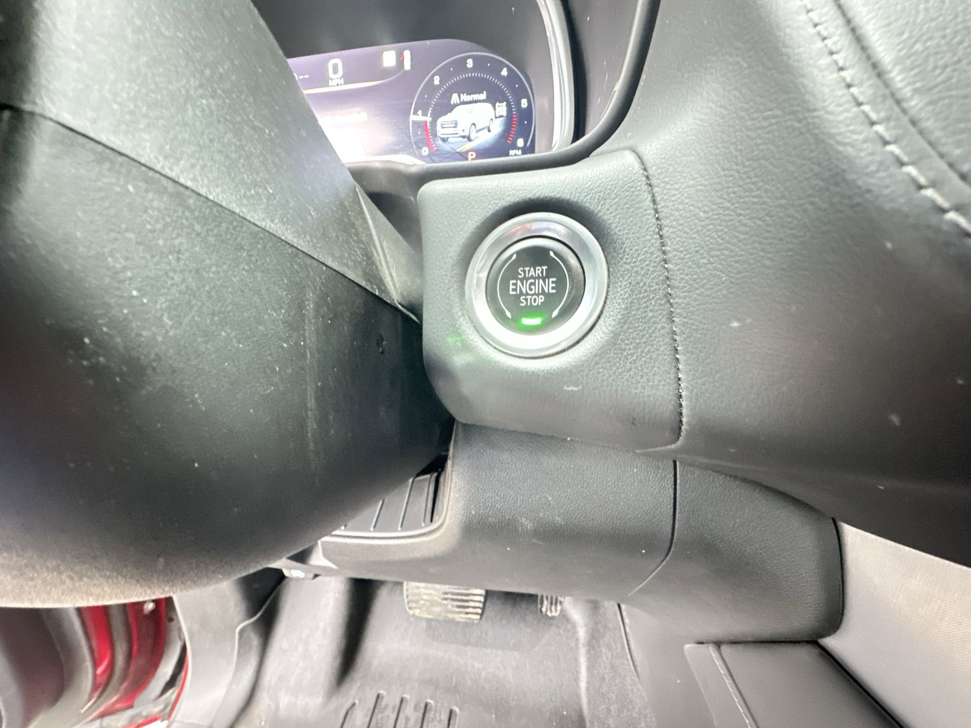 2023 GMC Yukon XL SLE