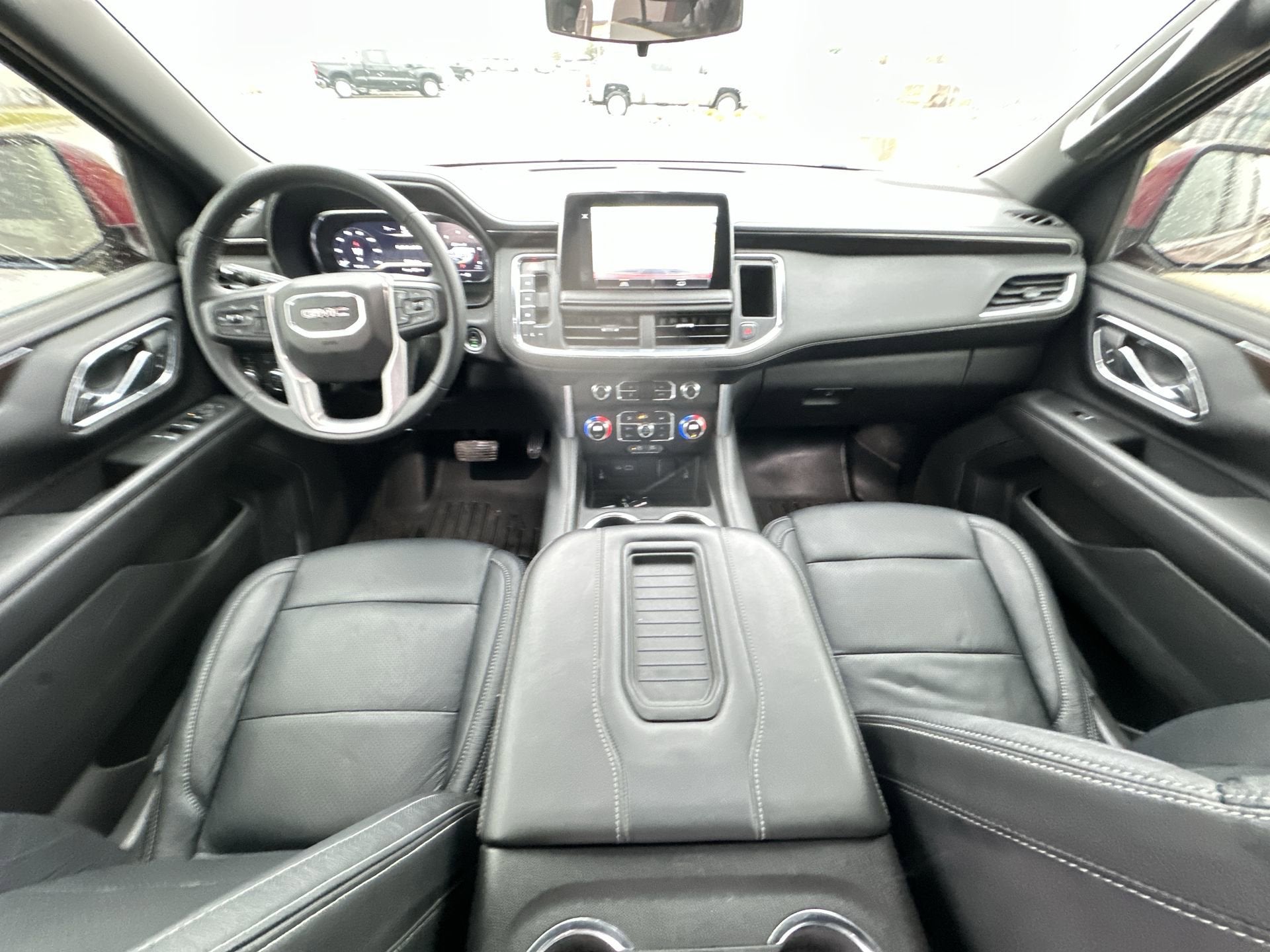 2023 GMC Yukon XL SLE