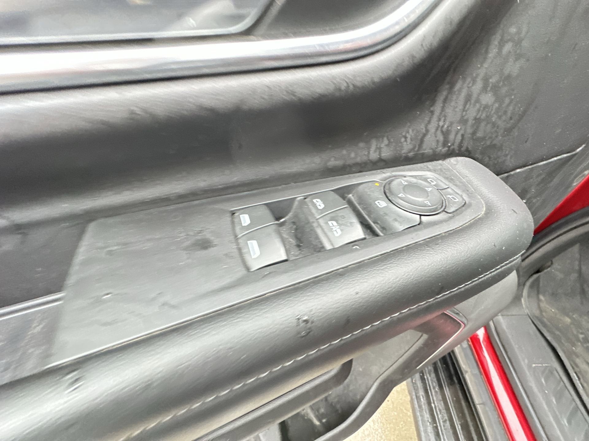 2023 GMC Yukon XL SLE