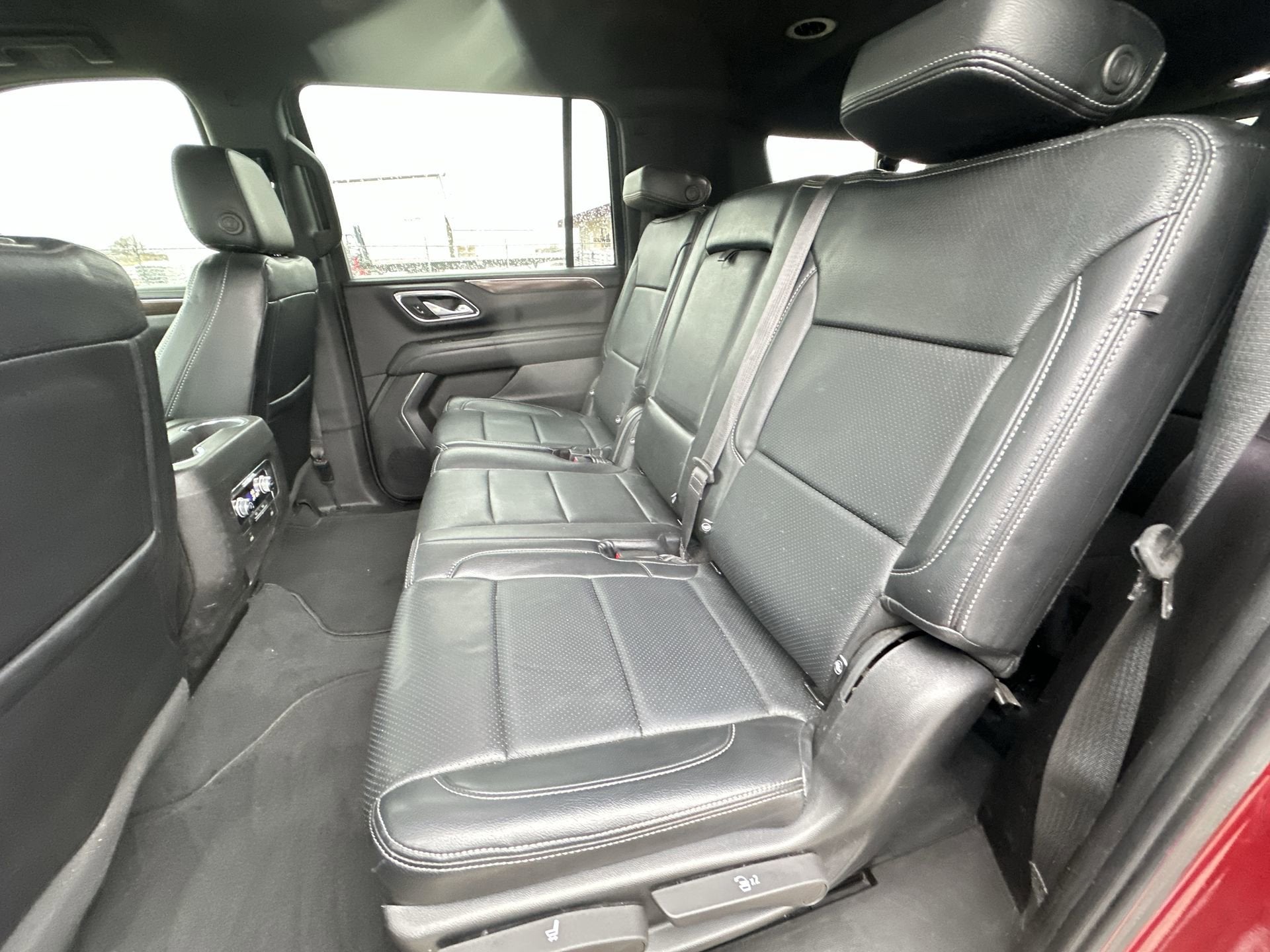 2023 GMC Yukon XL SLE