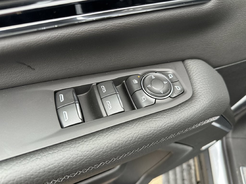 2026 GMC Yukon XL Denali - Photo 24