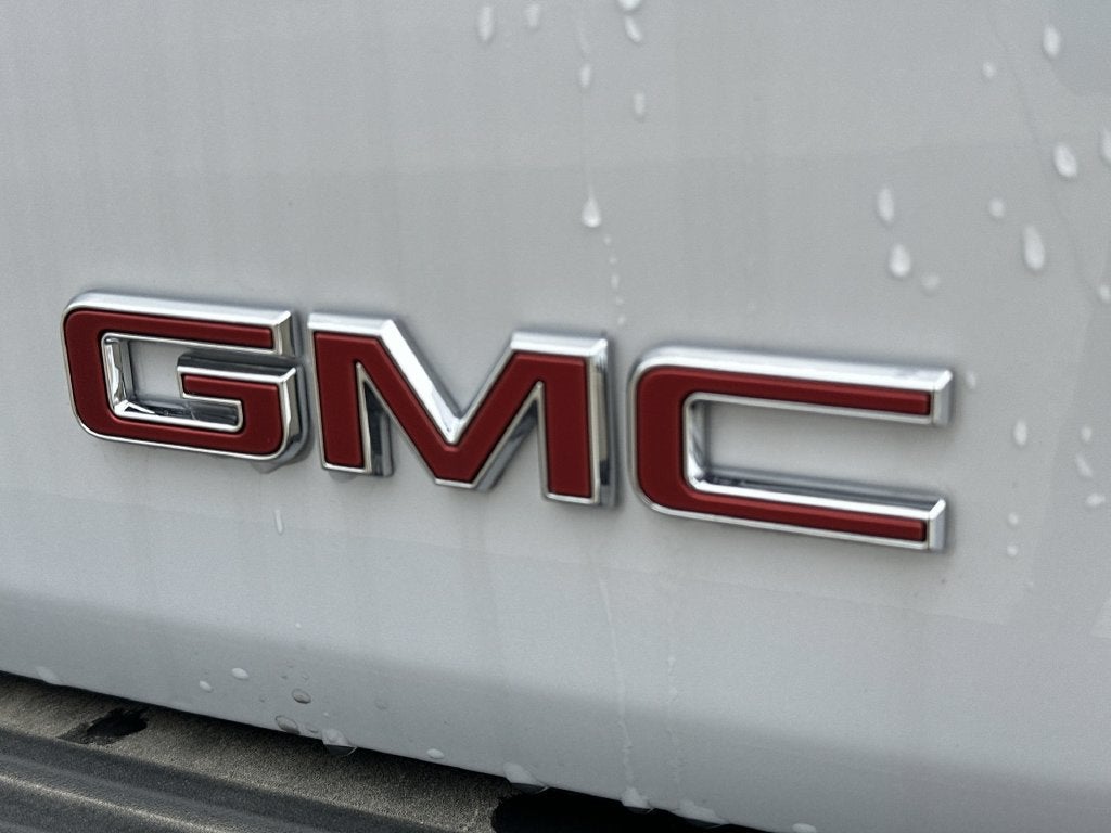2026 GMC Yukon XL Denali - Photo 32