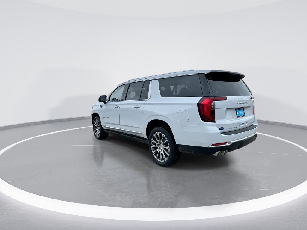 2026 GMC Yukon XL Denali - Photo 6