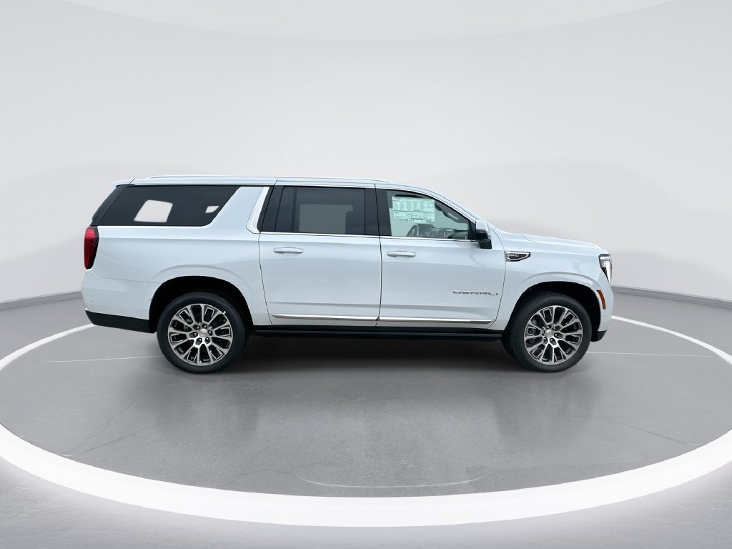 2026 GMC Yukon XL Denali - Photo 9