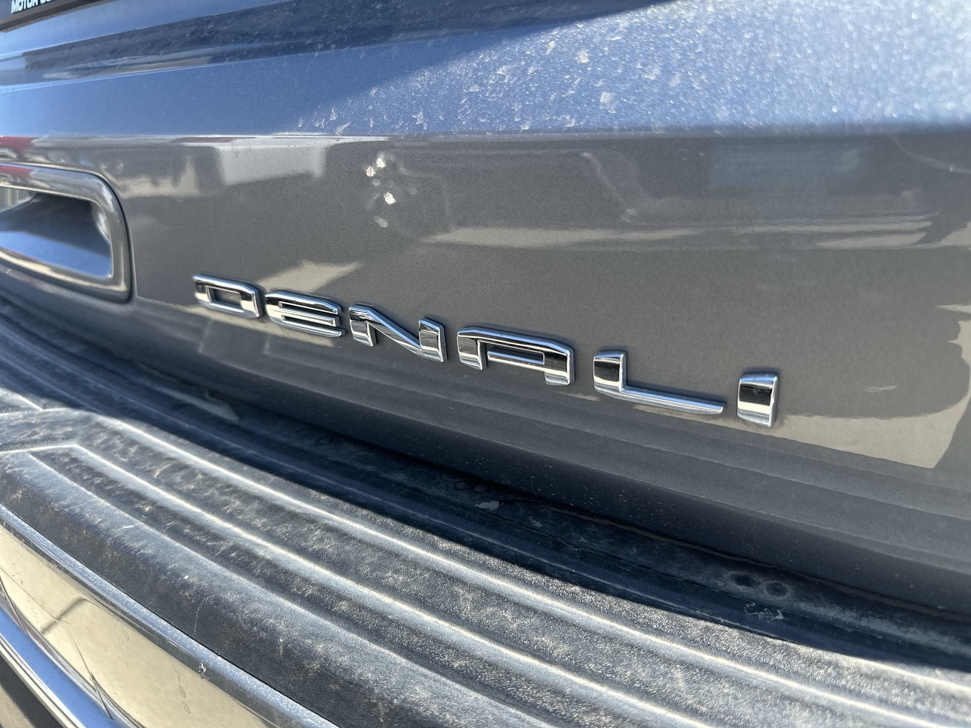 2023 GMC Yukon XL Denali