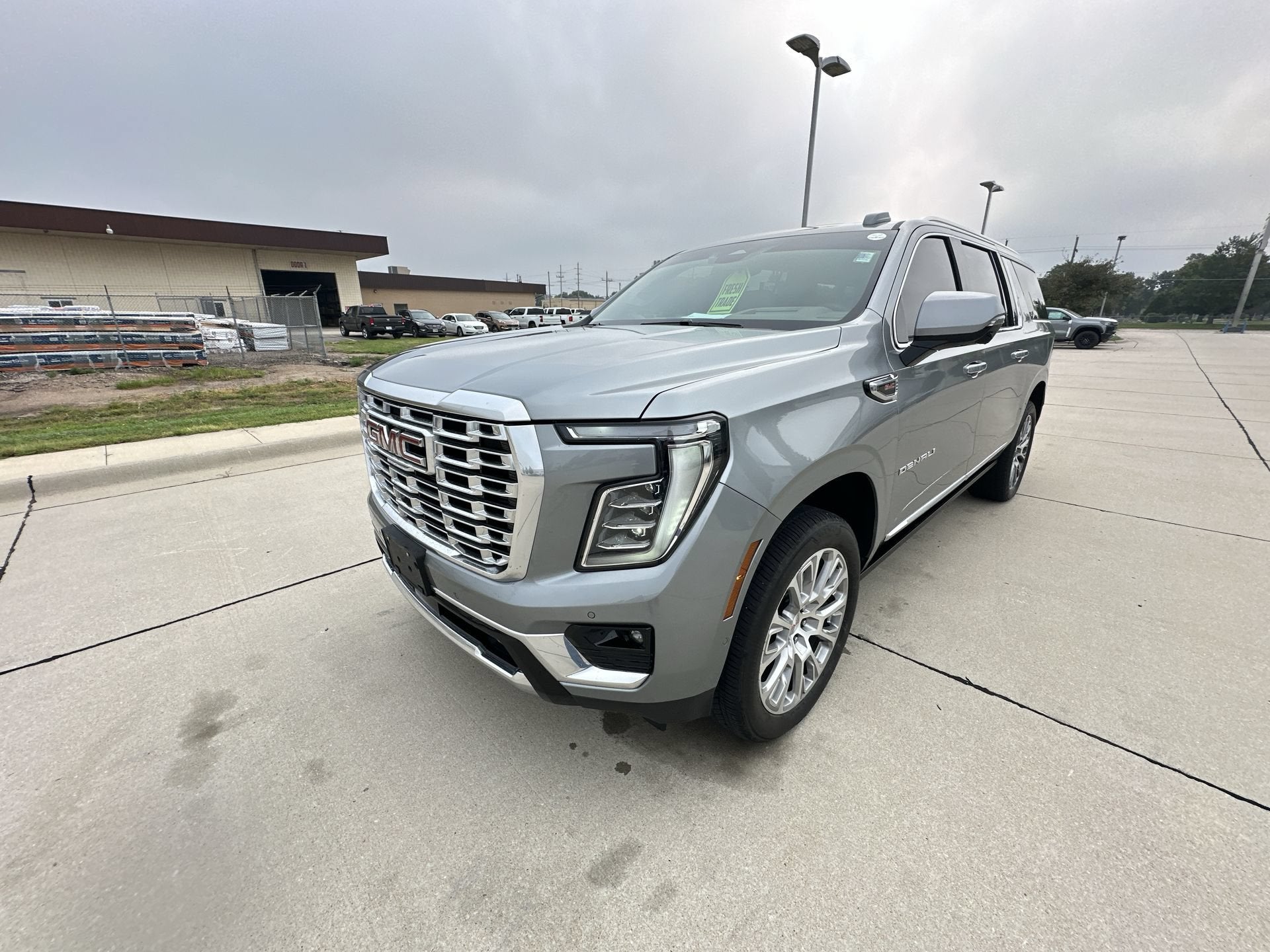 2025 GMC Yukon XL Denali