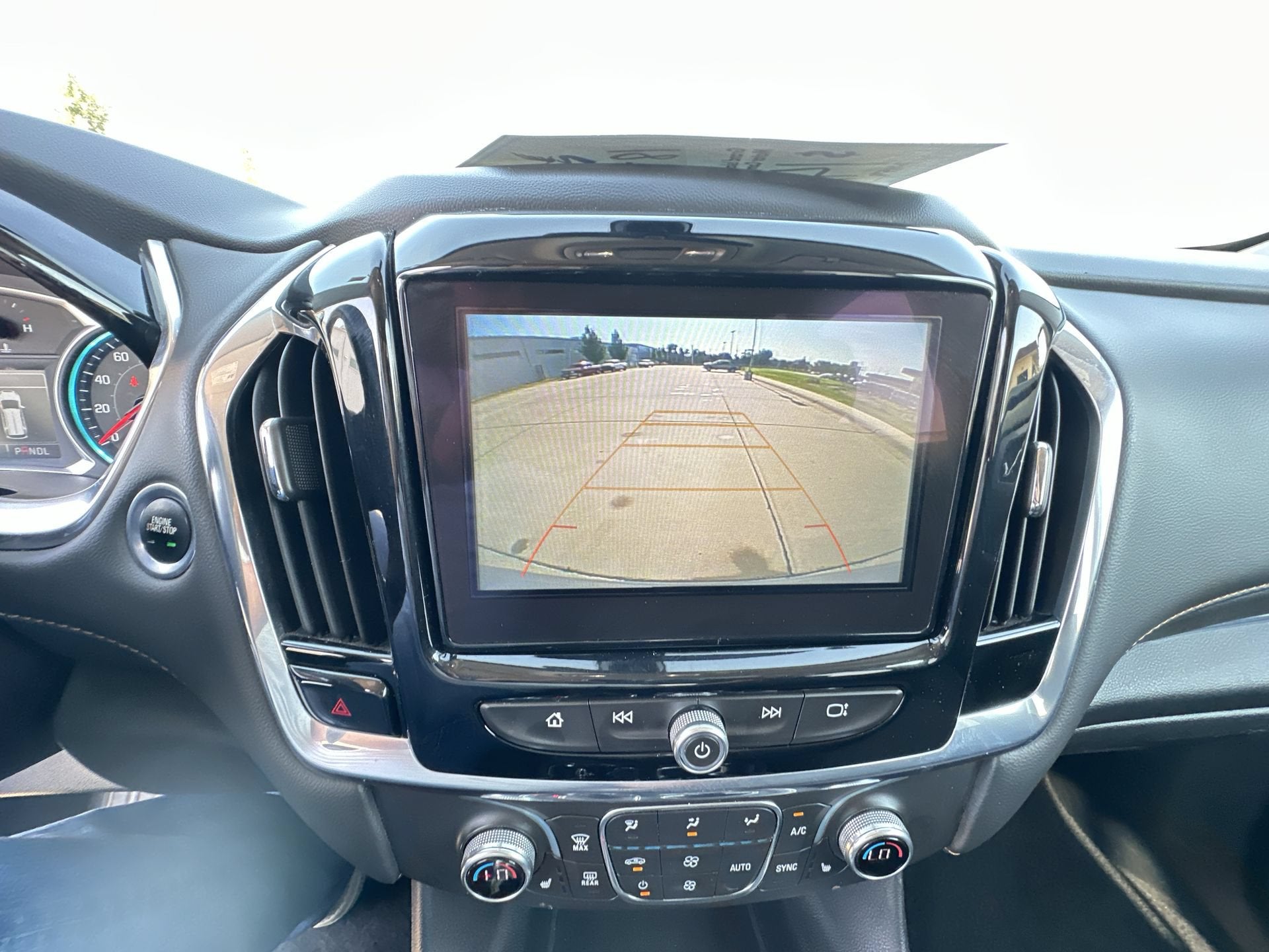 2018 Chevrolet Traverse LT Cloth