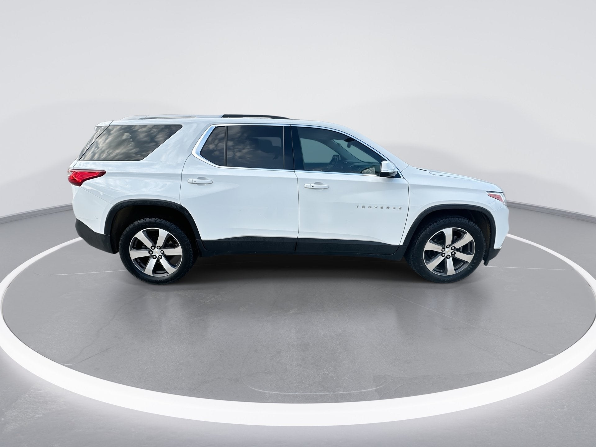 2018 Chevrolet Traverse LT Leather