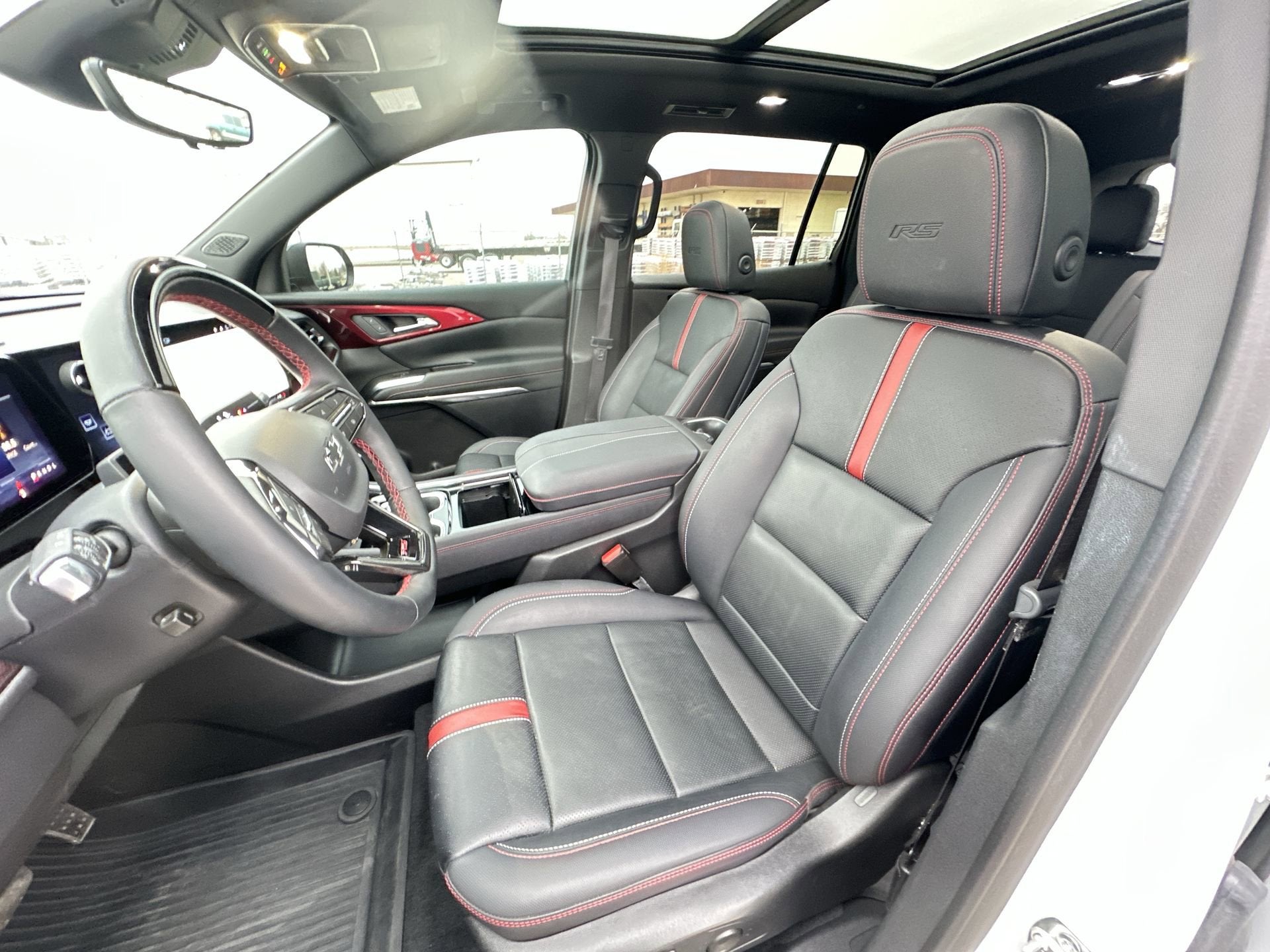 2025 Chevrolet Traverse RS